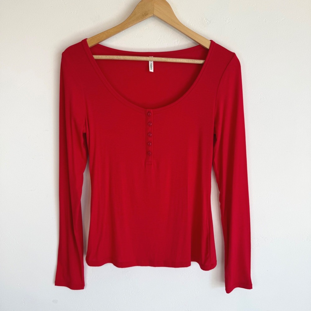 Halara Long Sleeve Henley Top Red Scoop Neck Fitted Stretch Basic Cozy Casual M